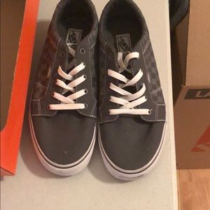 Vans size 10